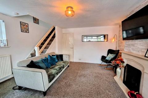 3 bedroom semi-detached house for sale, Wordsworth Close, Greater Manchester SK16