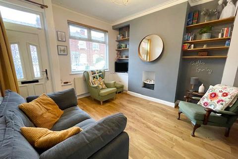 2 bedroom terraced house for sale, Dudley Road, Greater Manchester M33