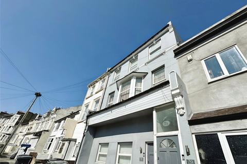 3 bedroom flat for sale, St. Georges Road, East Sussex TN34