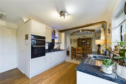 3 bedroom bungalow for sale, Aspen Close, Northampton NN3