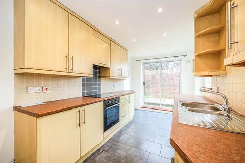 2 bedroom house to rent, Freefolk Green, Hampshire PO9