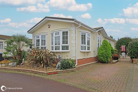 2 bedroom park home for sale, Court Mount, Birchington