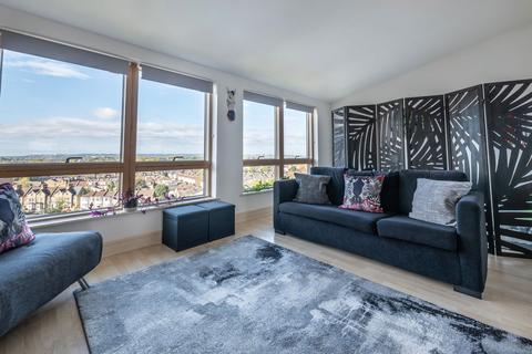 2 bedroom penthouse for sale, Sherman Road, Bromley BR1