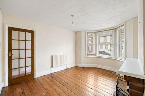 32 Park Road, Folkestone, CT19 4DG