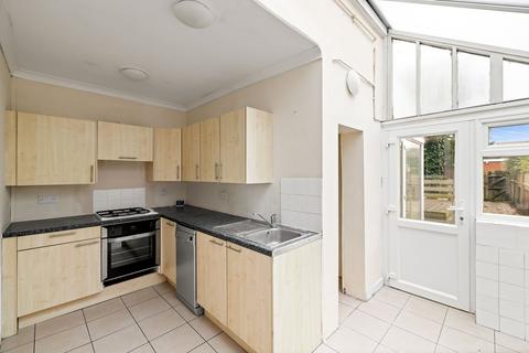 32 Park Road, Folkestone, CT19 4DG