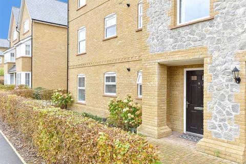 2 bedroom ground floor flat for sale, Cranford Road, Allington, Maidstone, Kent