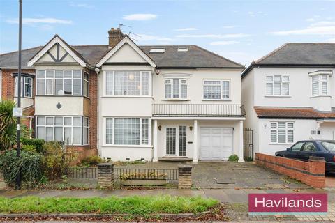 6 bedroom semi-detached house for sale, Landra Gardens, London