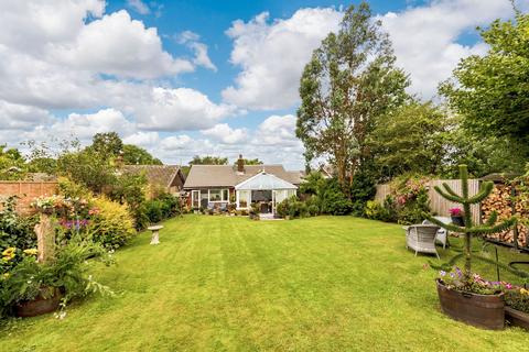 2 bedroom semi-detached bungalow for sale, Orchard Close, Henfield BN5