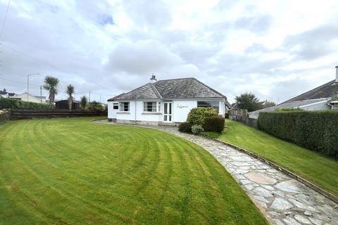 2 bedroom detached house to rent, Liskeard Road, Callington PL17