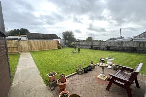 2 bedroom detached house to rent, Liskeard Road, Callington PL17