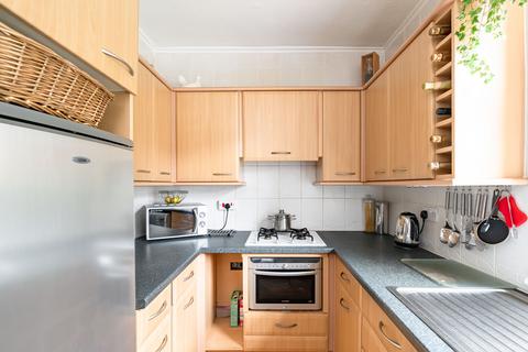 2 bedroom flat for sale, Stenhouse Gardens, Edinburgh EH11