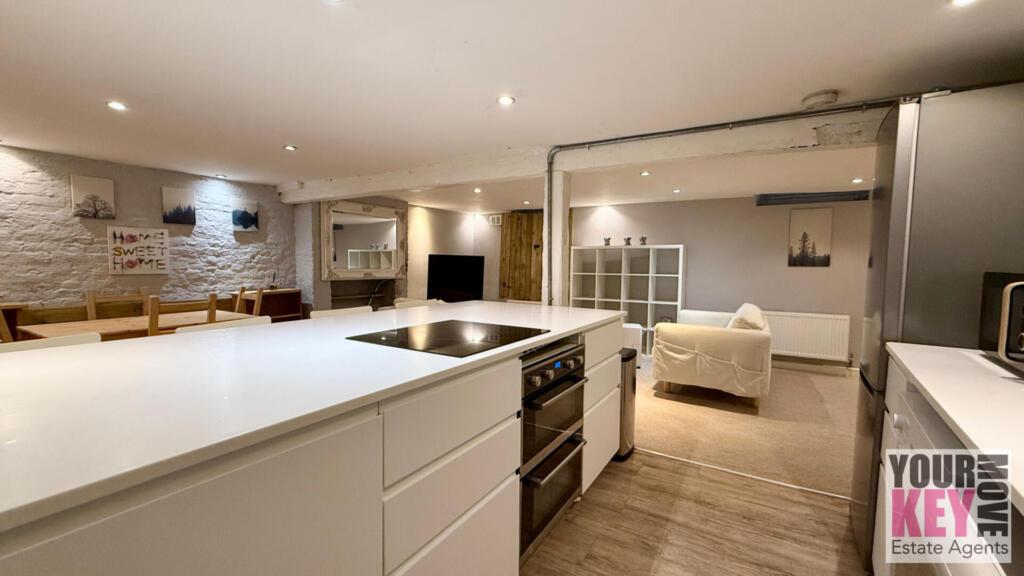 Folkestone estate agents, Your Key Move - Sandgate