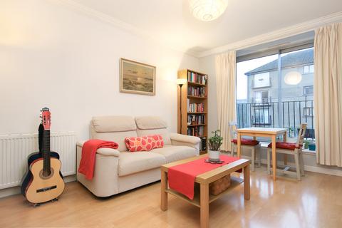 2 bedroom flat for sale, 26/10 East Parkside, Newington Edinburgh EH16 5XN