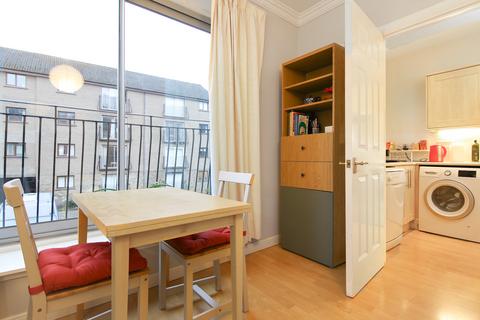 2 bedroom flat for sale, 26/10 East Parkside, Newington Edinburgh EH16 5XN