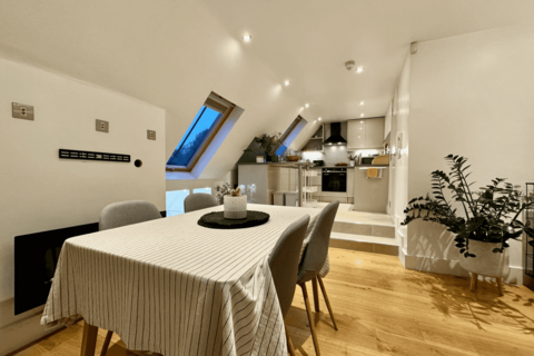 1 bedroom apartment to rent, Leopold Road, London, W5