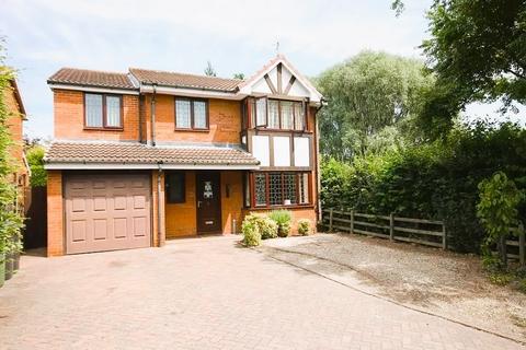 6 bedroom detached house to rent, Available NOVEMBER 2024 - 1 Room - Broadfield Gardens