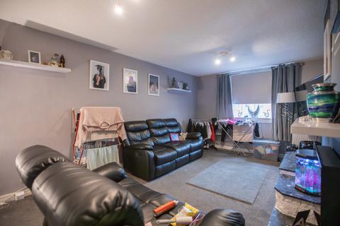 2 bedroom flat for sale, Denmilne Street, Glasgow G34