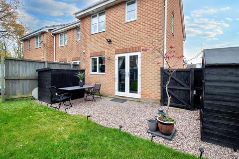 3 bedroom end of terrace house for sale, Myrtle Springs Drive, Sheffield, S12