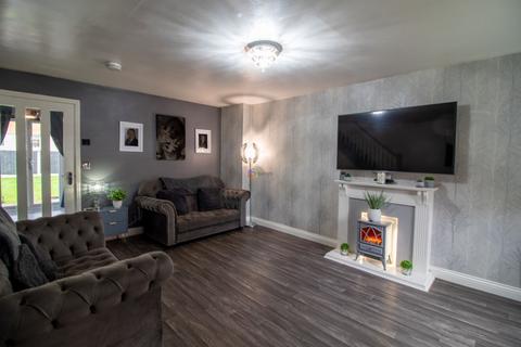 3 bedroom end of terrace house for sale, Myrtle Springs Drive, Sheffield, S12