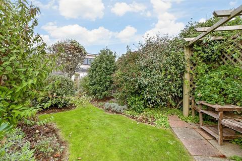 2 bedroom semi-detached bungalow for sale, Fairlight Avenue, Telscombe Cliffs, Peacehaven, East Sussex