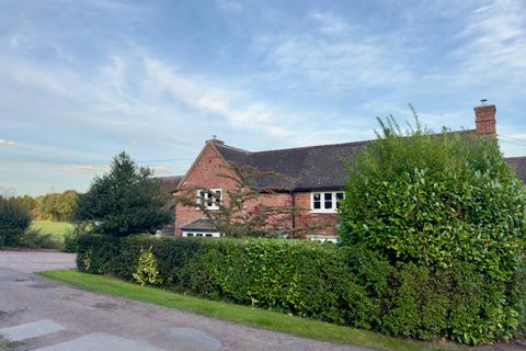 3 bedroom cottage for sale, Bakers Lane, Knowle, West Midlands B93 0DZ