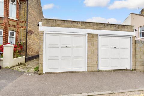 3 bedroom terraced house for sale, Blenheim Road, Deal, Kent