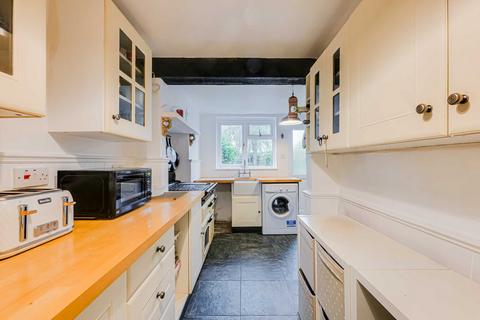 2 bedroom terraced house for sale, Landwick Cottages, Southend-on-sea, SS3