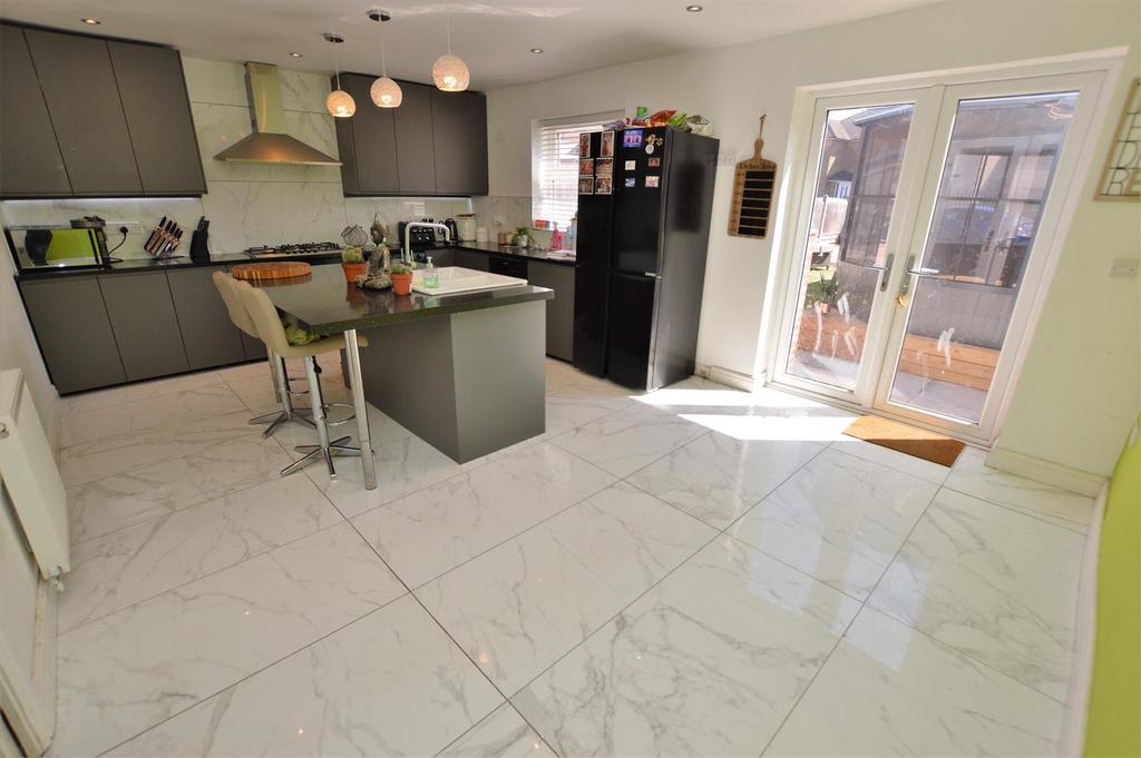 Kitchen-diner