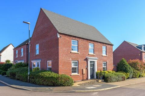 4 bedroom detached house for sale, Peveril Place, Grantham NG31