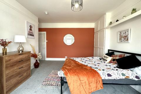 9 bedroom house share to rent, Bristol BS6