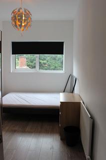 5 bedroom flat to rent, Nottingham NG7