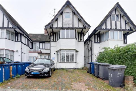 2 bedroom flat for sale, Highfield Avenue, Golders Green, London