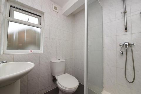 2 bedroom flat for sale, Highfield Avenue, Golders Green, London