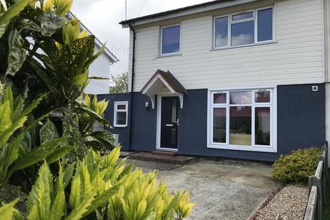 1 bedroom in a house share to rent, Sancroft Avenue, Canterbury CT2