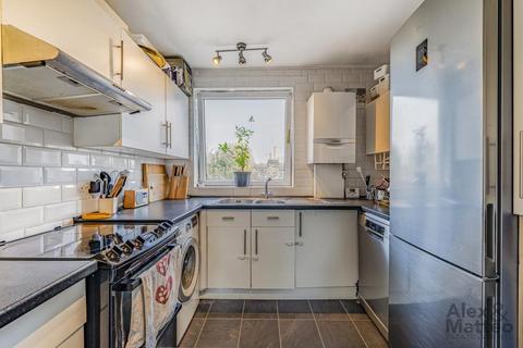 31 Thorburn Square, London, SE1 5QH