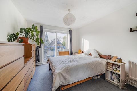 31 Thorburn Square, London, SE1 5QH