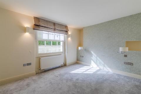 2 bedroom apartment to rent, Oriel Road, Cheltenham GL50 1XN