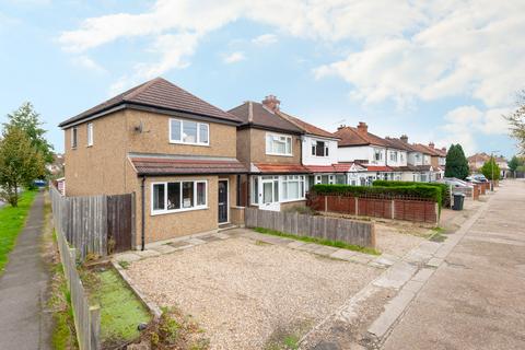 3 bedroom detached house for sale, Worthfield Close, Epsom, KT19