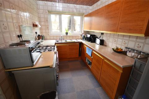 3 bedroom end of terrace house for sale, Connaught Road, Luton, Bedfordshire, LU4