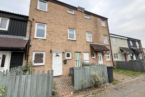 5 bedroom terraced house for sale, Bifield, PETERBOROUGH PE2