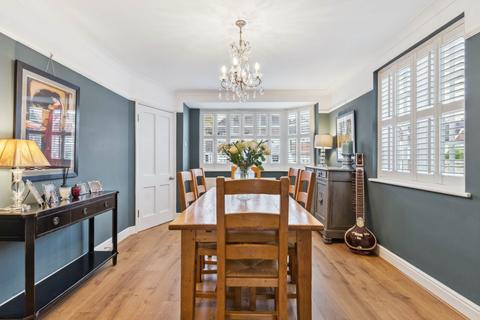 undefined, Bournehall Avenue, Bushey