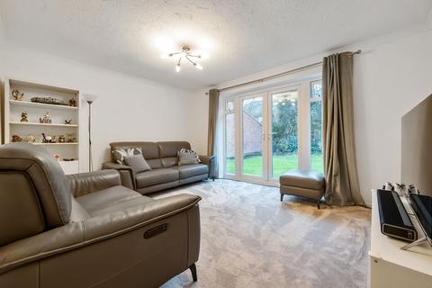 4 bedroom detached house for sale, Medway Close, Wokingham, RG41