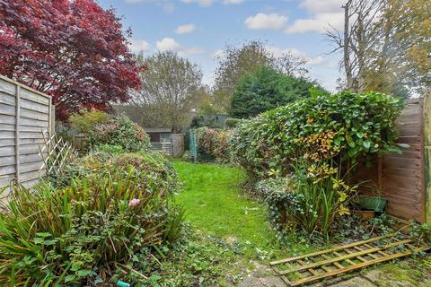 2 bedroom terraced house for sale, Chestnut Walk, Pulborough, West Sussex