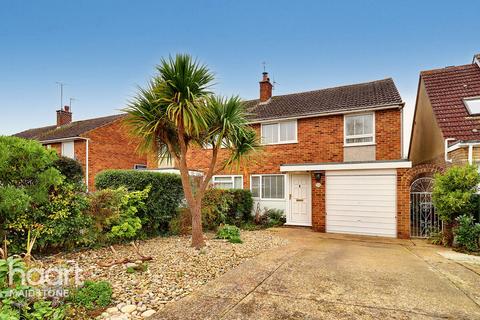 3 bedroom semi-detached house for sale, Mynn Crescent, Maidstone