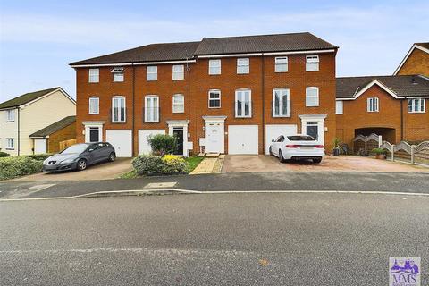 3 bedroom townhouse for sale, Toad Hall Crescent, Chattenden, Rochester