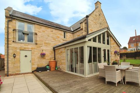 6 bedroom detached house for sale, Broomhouse Farm Court, Prudhoe NE42