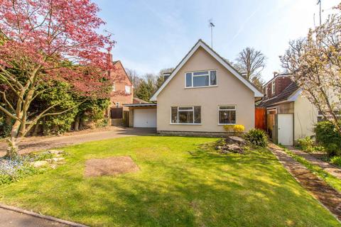 3 bedroom detached house to rent, Tunnel Wood Road, Watford WD17