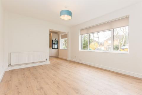 3 bedroom detached house to rent, Tunnel Wood Road, Watford WD17