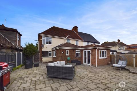 5 bedroom semi-detached house for sale, Crab Lane, Great Yarmouth NR31