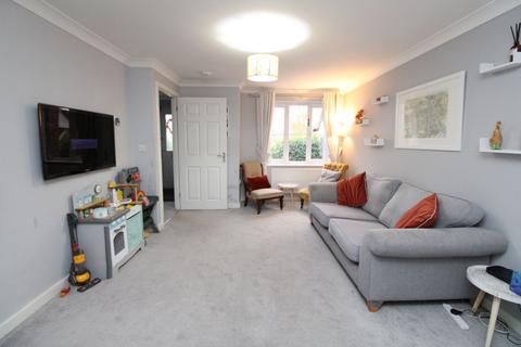 3 bedroom terraced house for sale, Overton Hill, Overton RG25